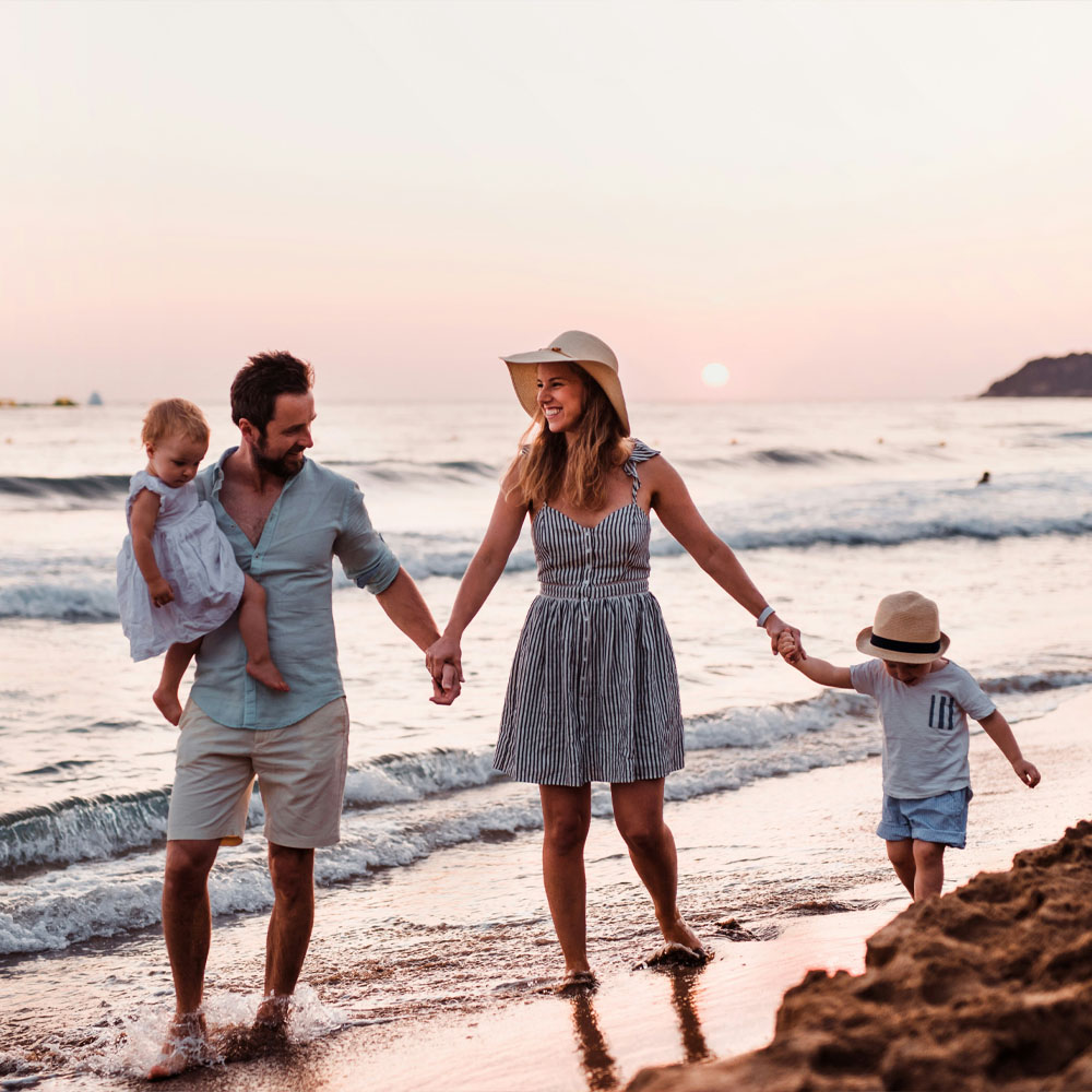 a yacht charter is the ultimate luxury vacation for families